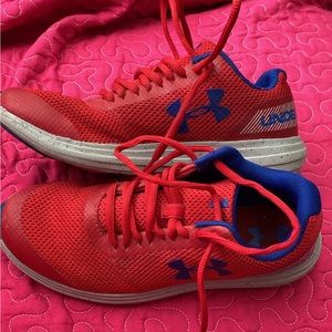 Boys UA shoes